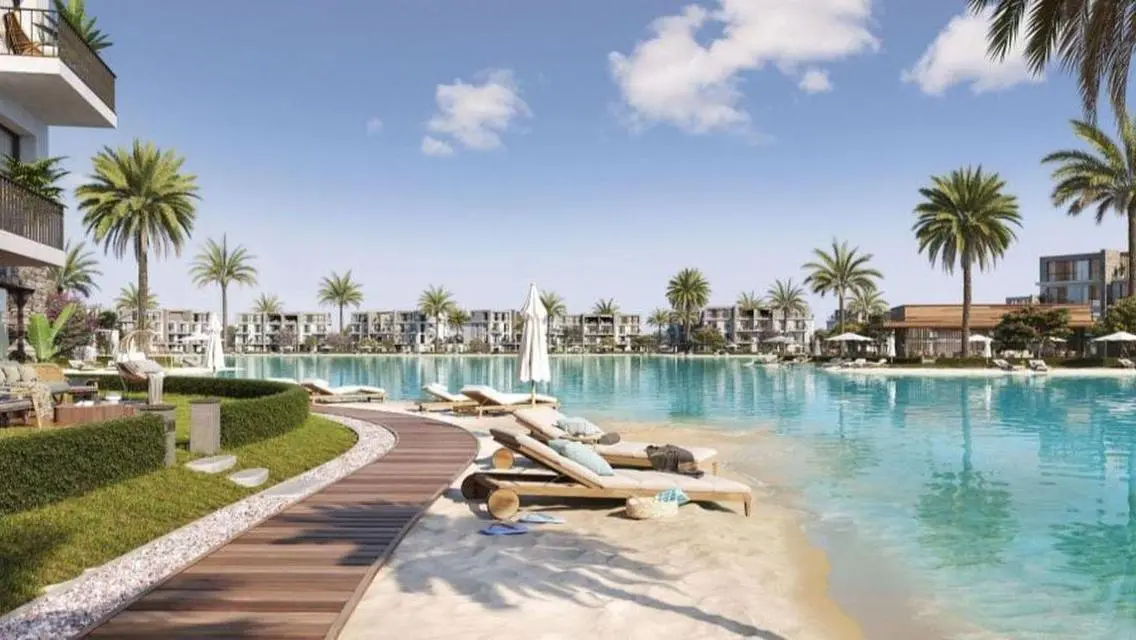 Luxury Villa with Garden and Shared Pool for Sale