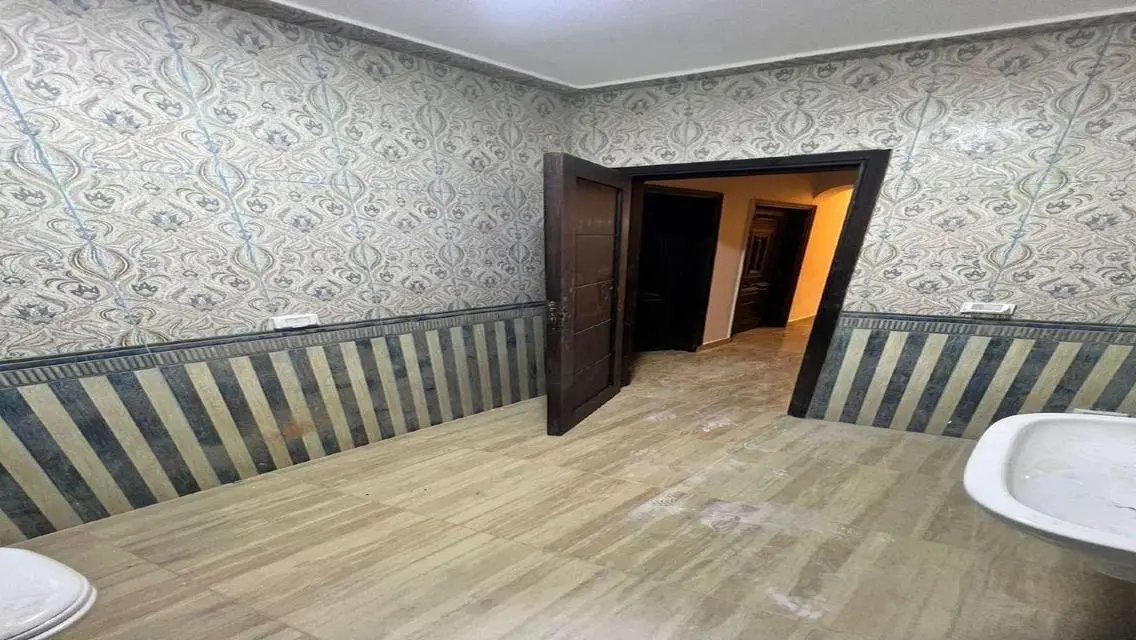 Luxury Apartment with Spacious Living in the Heart of the City