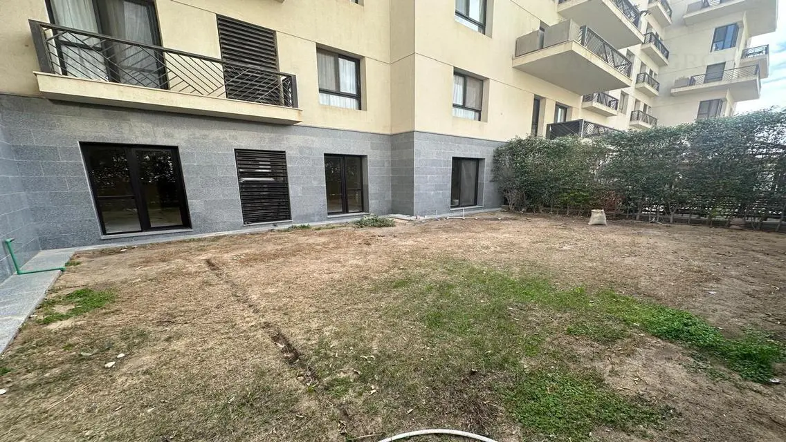 Luxury Villa with Private Garden and Spacious Layout