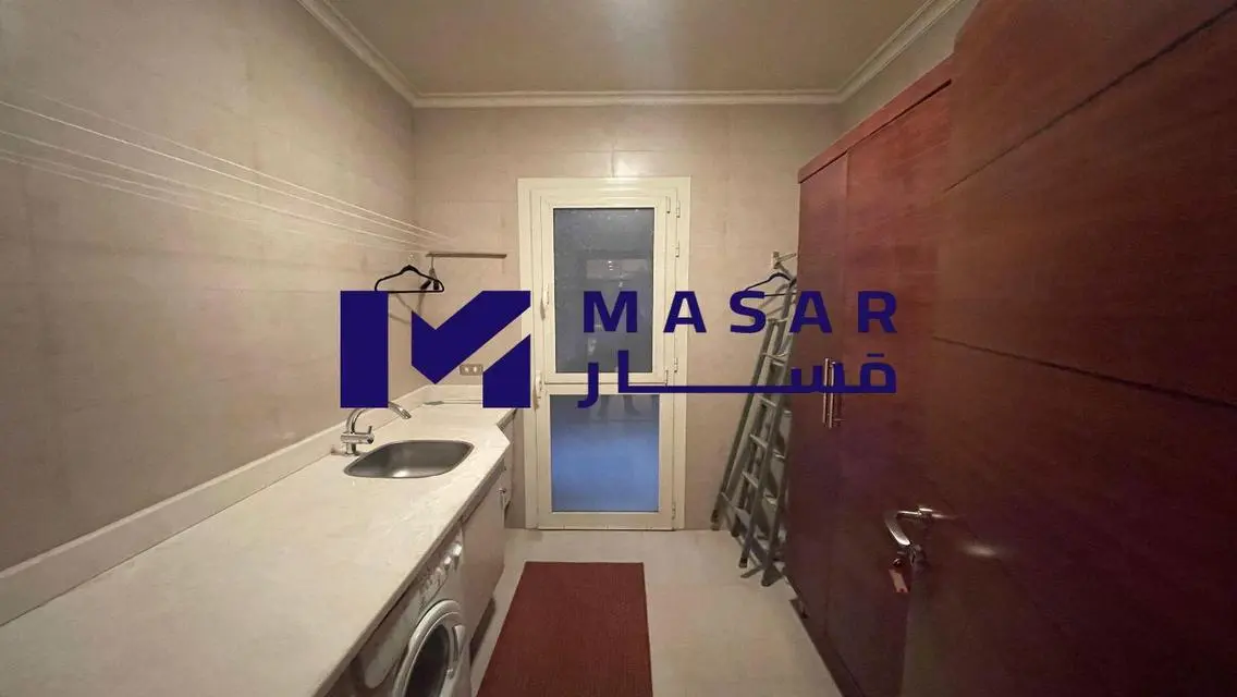 فيلات فاخرة مع حديقة خاصة ومميزات رائعة