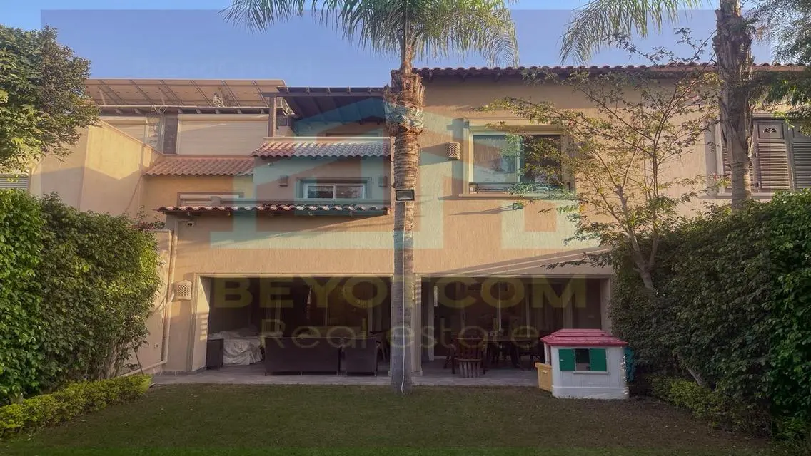Luxury Villa For Sale with 340 sqm in the Heart of the City