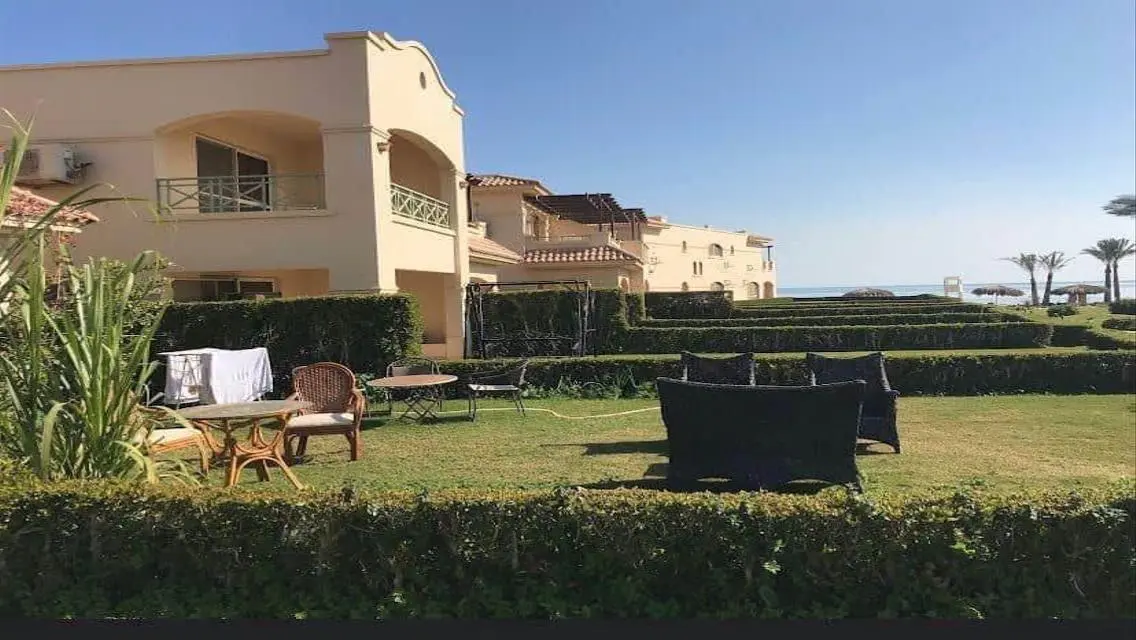 Luxury Villa with Private Garden and Lakeside View