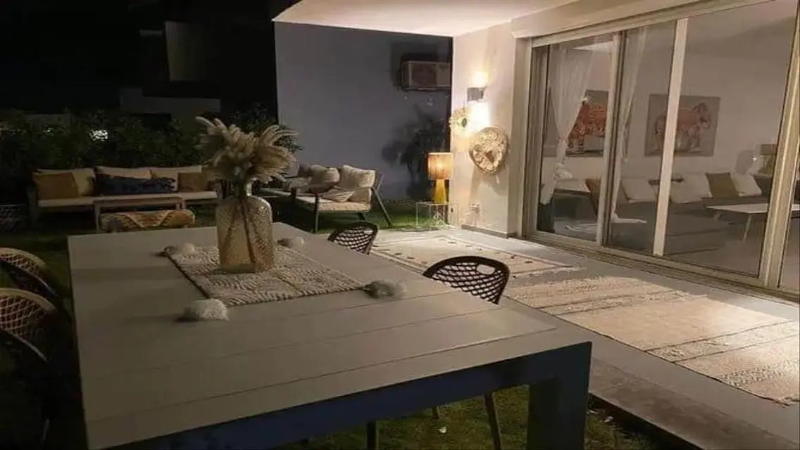 Luxury Villa with Private Garden and Lakeside View