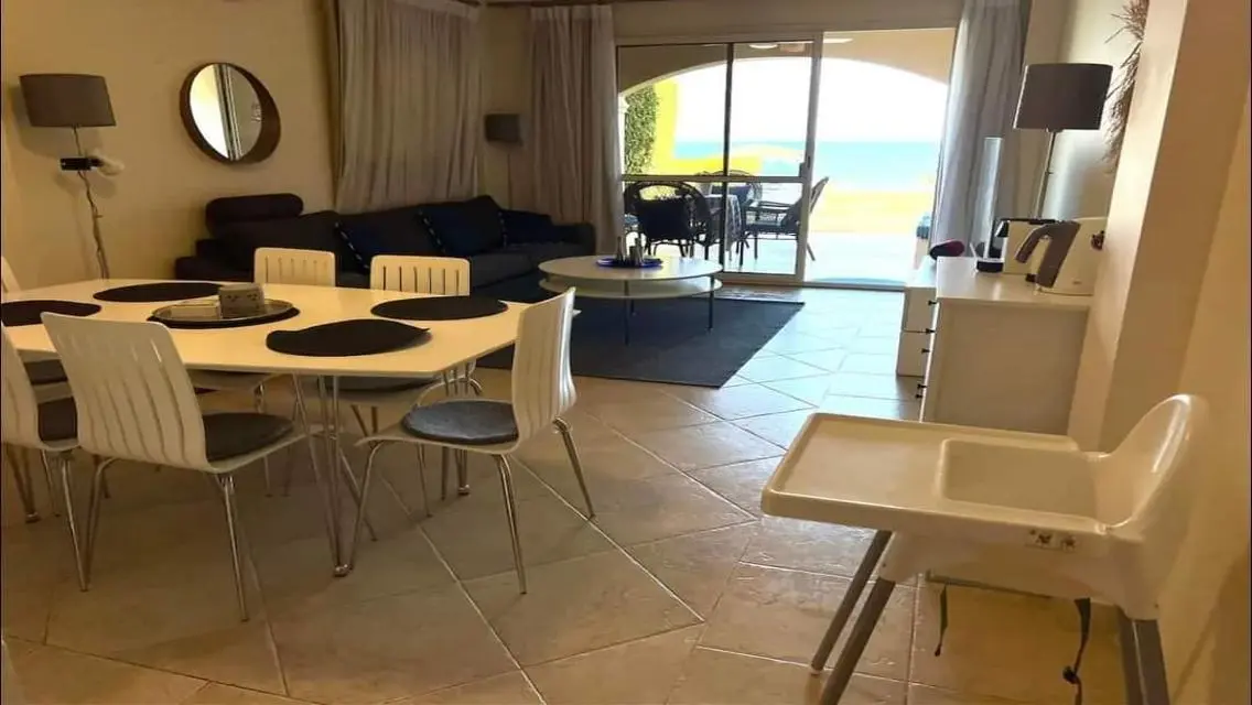 Luxury Villa with Private Garden and Lakeside View