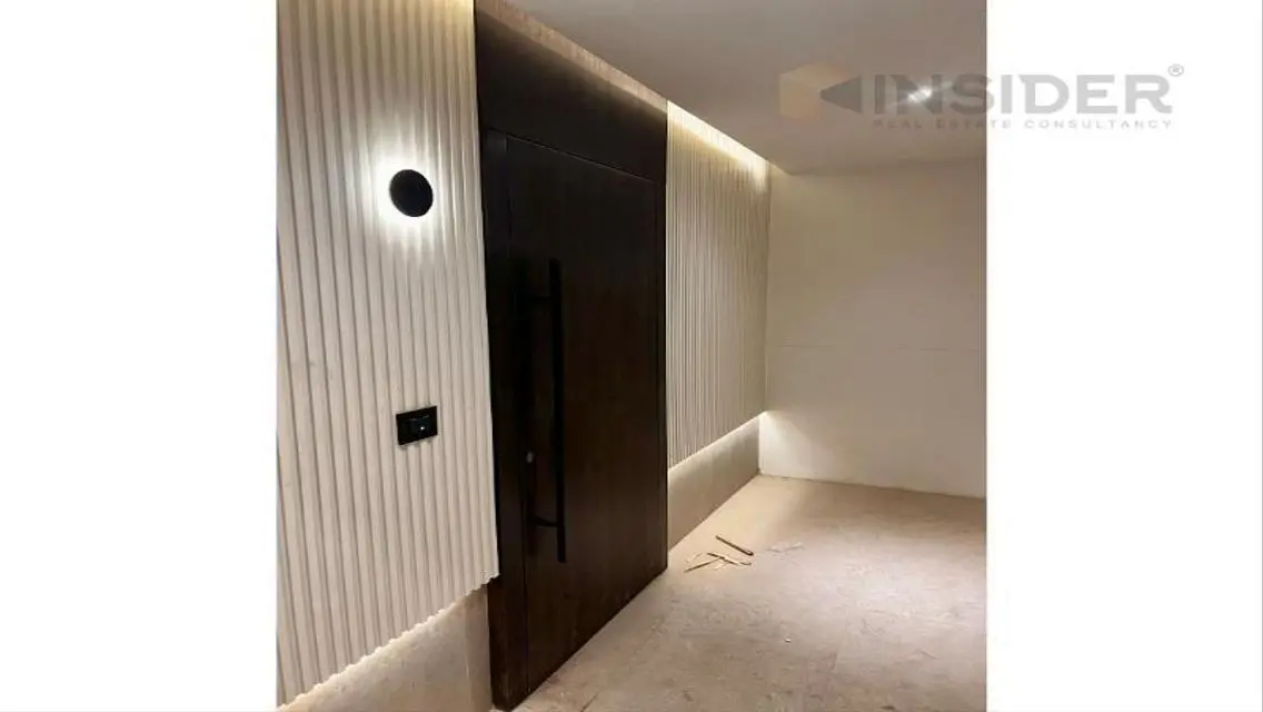 Luxurious Villa for Sale with Spacious Layout
