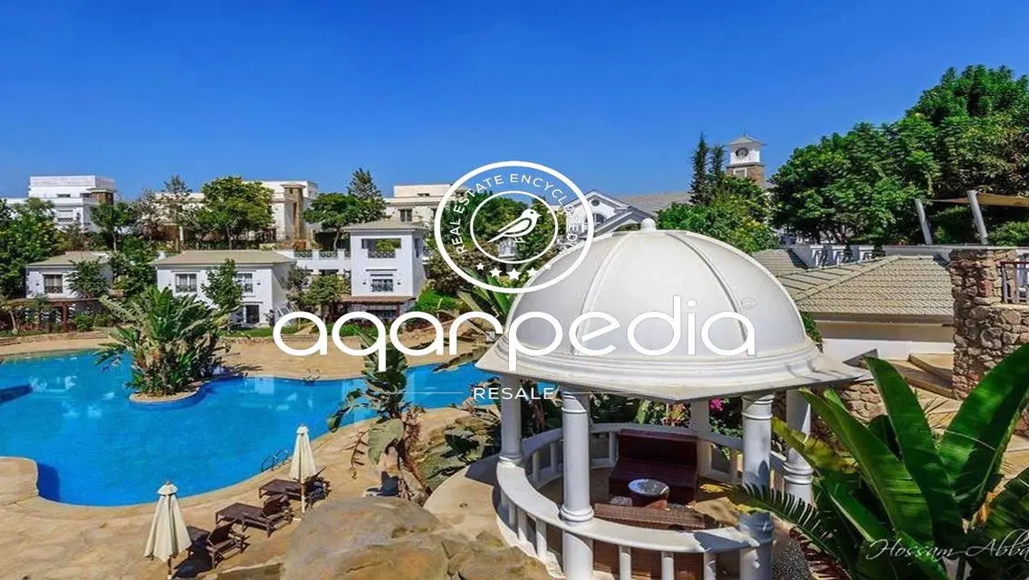 Luxury Apartment with Private Garden in the Heart of the City