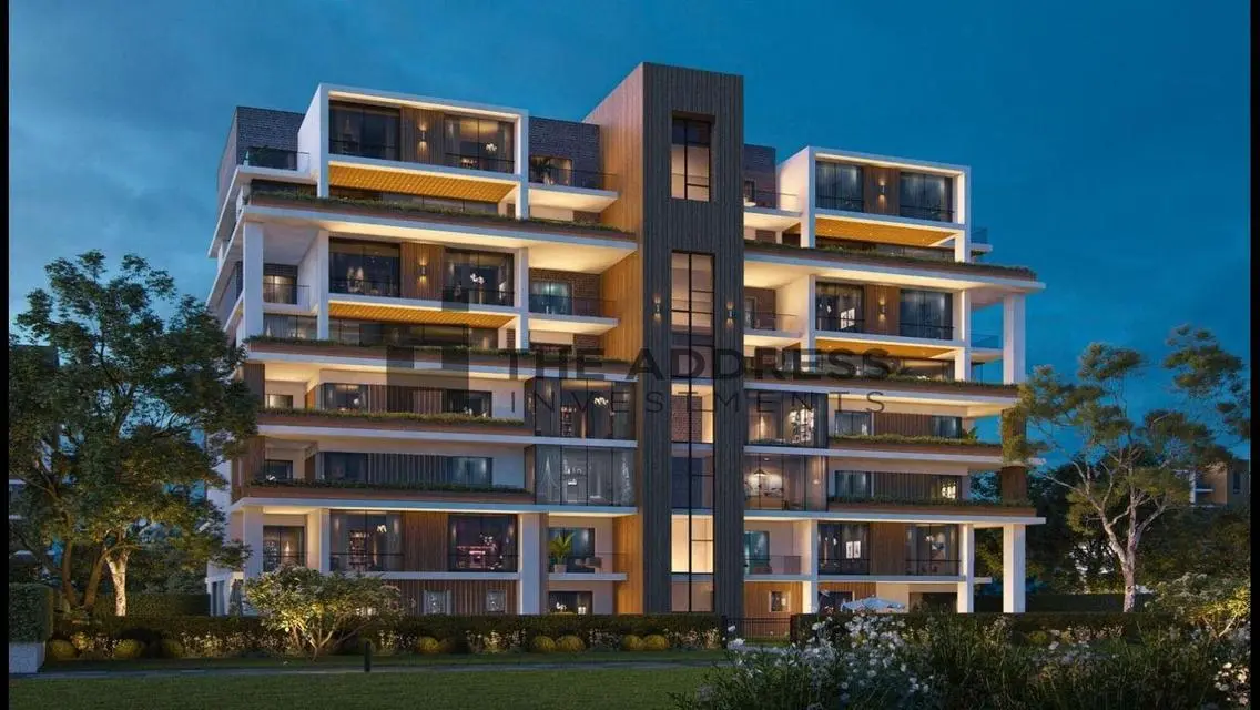 Luxury Apartment in Misr Italia - 8 El Bosco R7