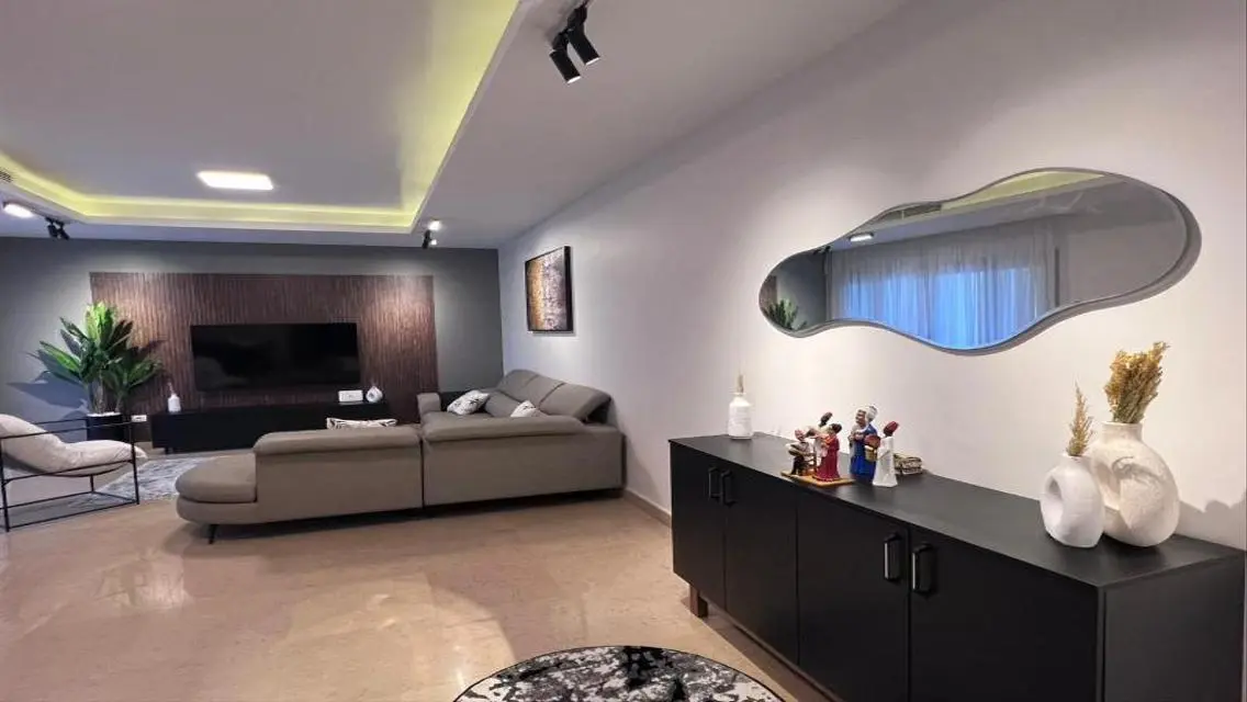 Luxurious Apartment with Ample Space and Premium Amenities