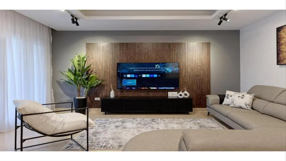 Luxurious Apartment with Ample Space and Premium Amenities