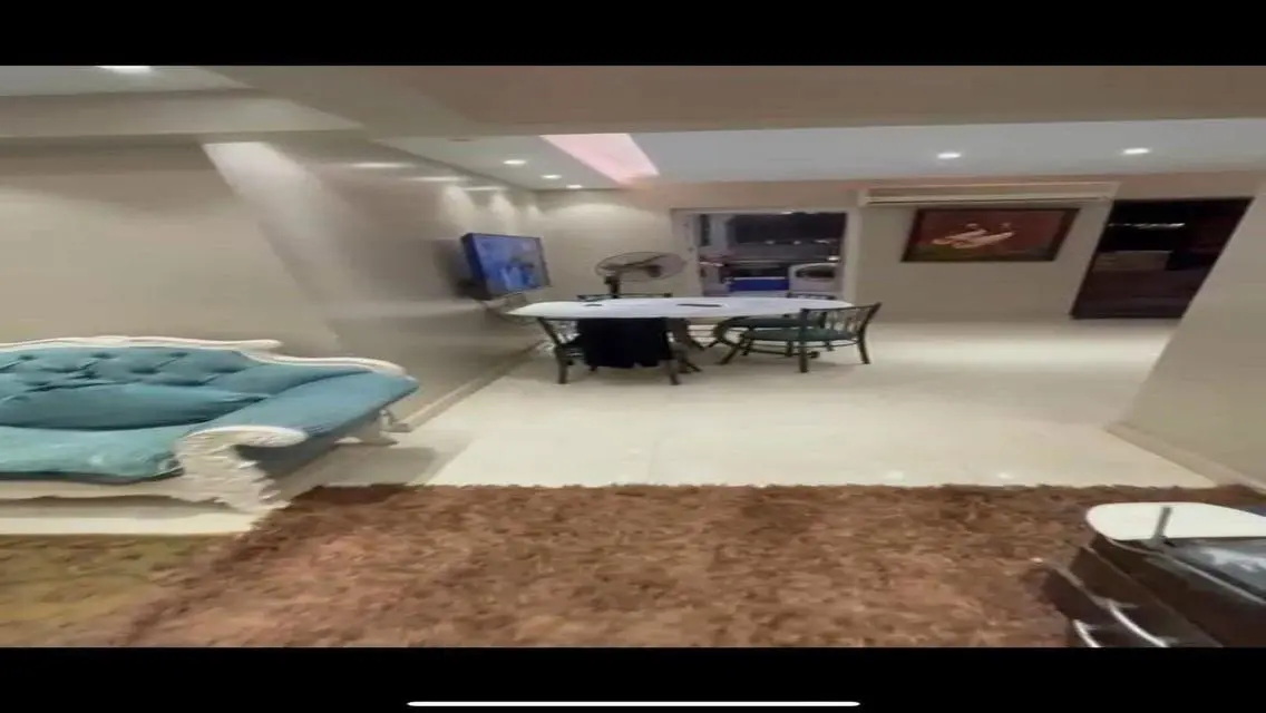 بيزمنت للبيع  جمب ارابيلا بلازا متشطب سوبر لوكس