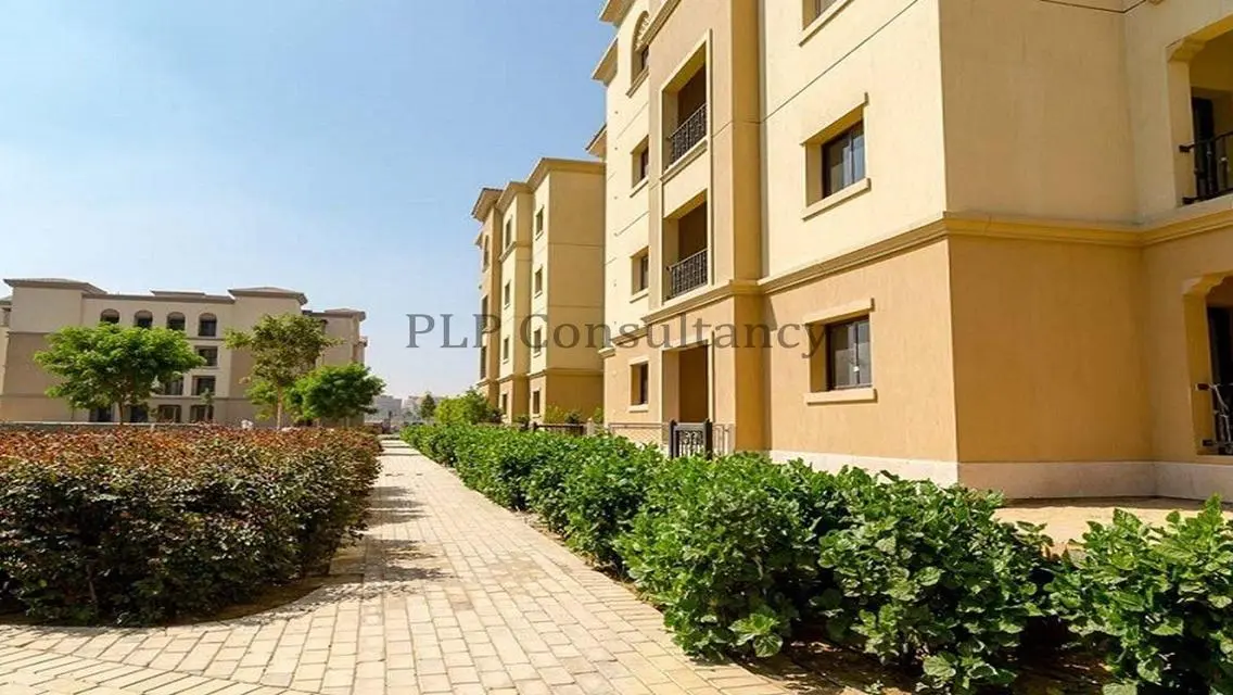 Luxury Villa for Sale with Private Garden and Pool