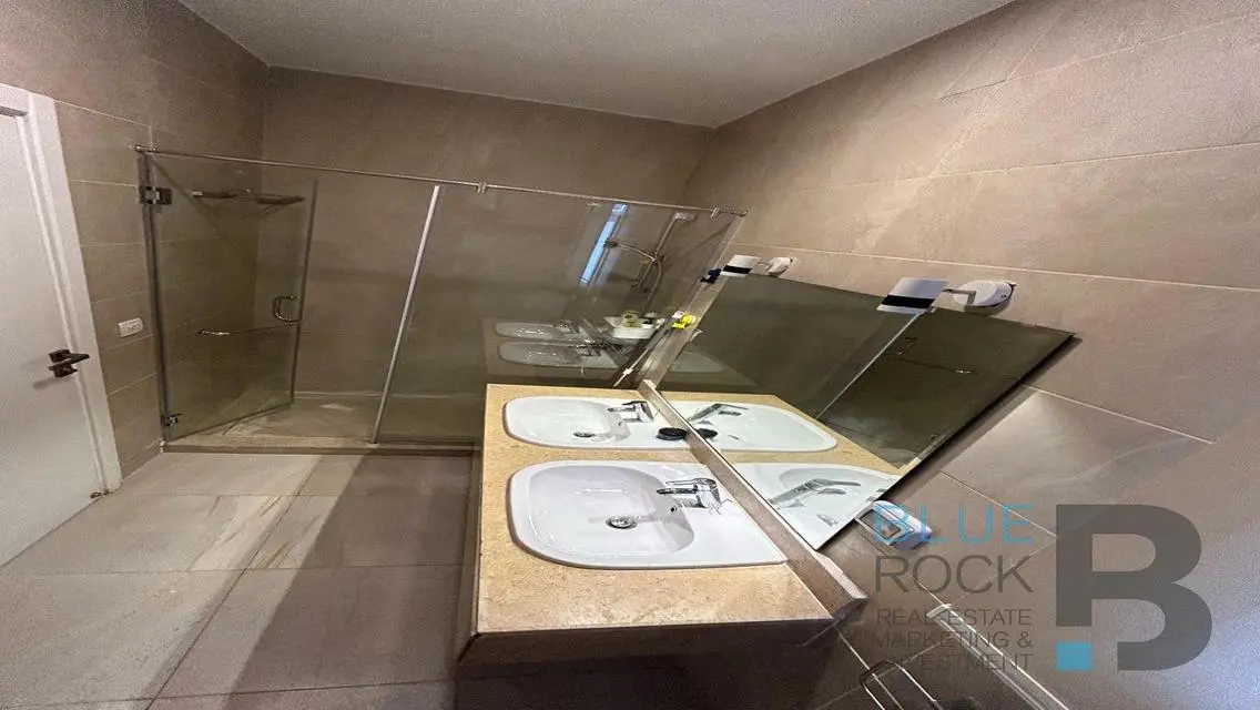 Luxury Apartment for Sale - 264 sqm in Prime Location