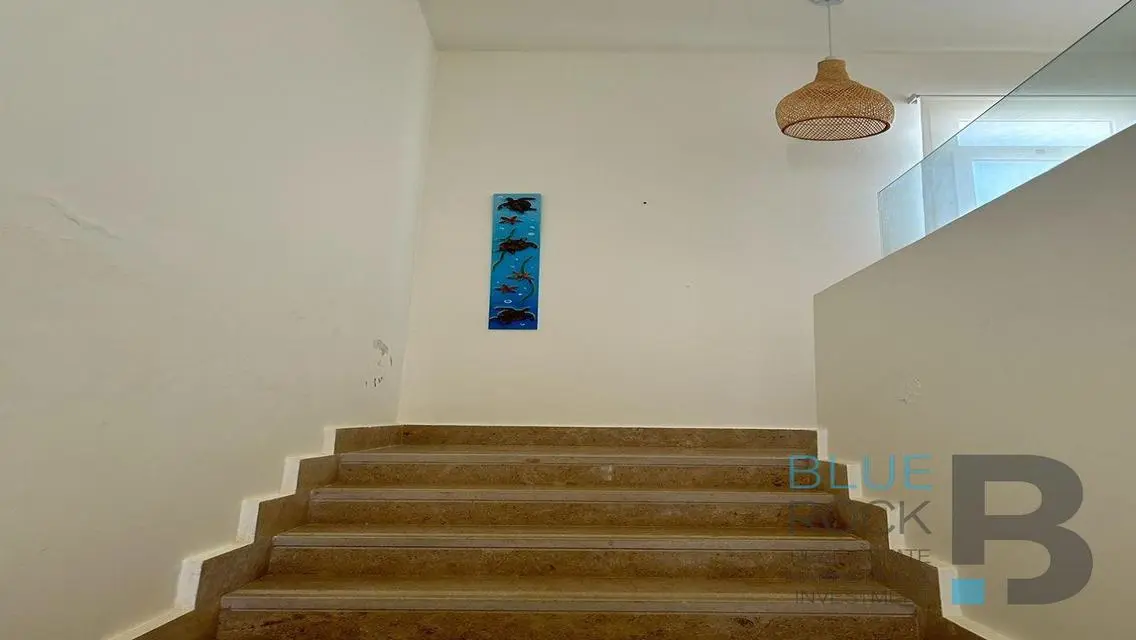 Luxury Apartment for Sale - 264 sqm in Prime Location