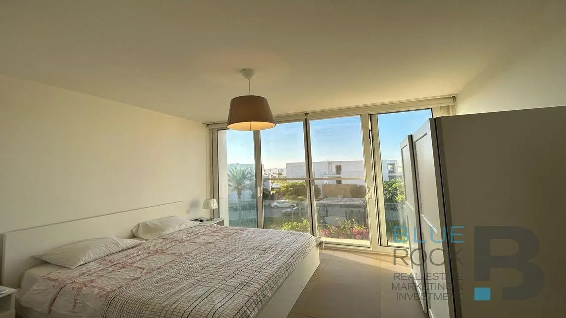 Luxury Apartment for Sale - 264 sqm in Prime Location