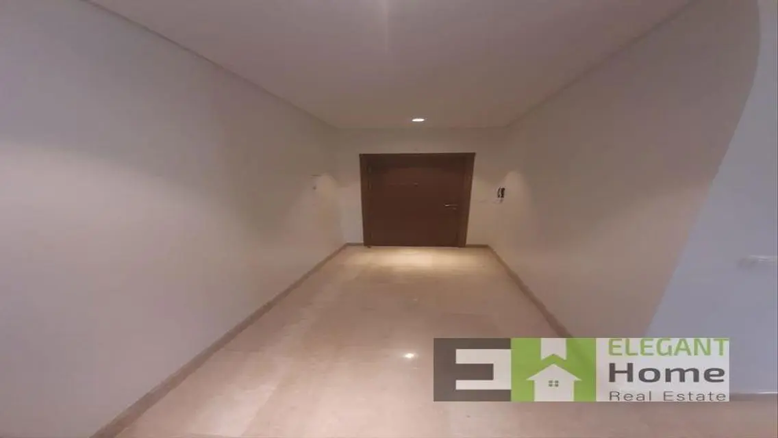 Luxurious Apartment for Rent in Prime Location