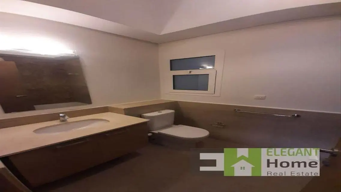Luxurious Apartment for Rent in Prime Location