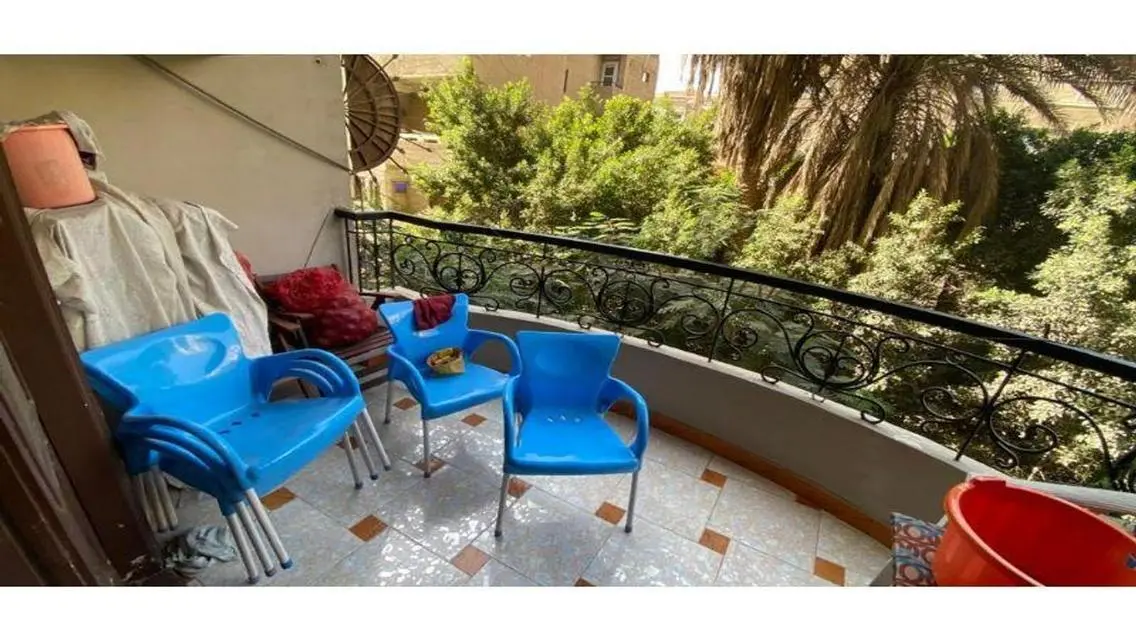 شقة فاخرة للبيع مع إطلالة مميزة