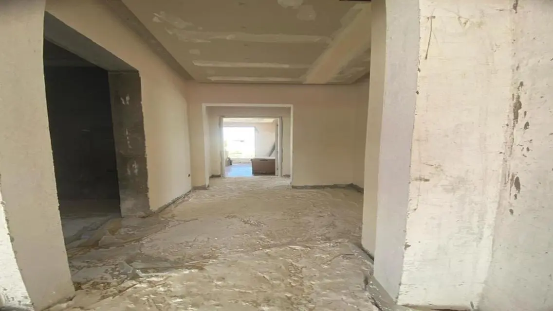 شقة فاخرة للإيجار في موقع متميز