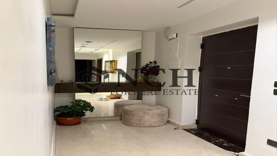 Luxury Villa with Private Garden and Pool