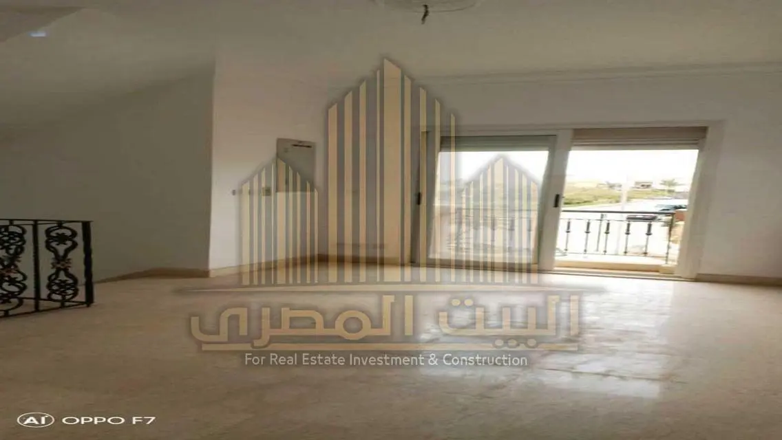 Luxurious Villa in Prime Location