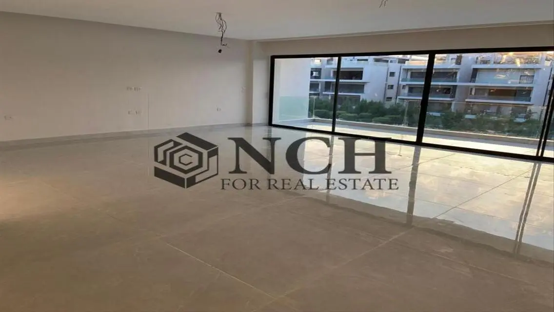 Luxury Villa for Sale with Private Garden and Pool