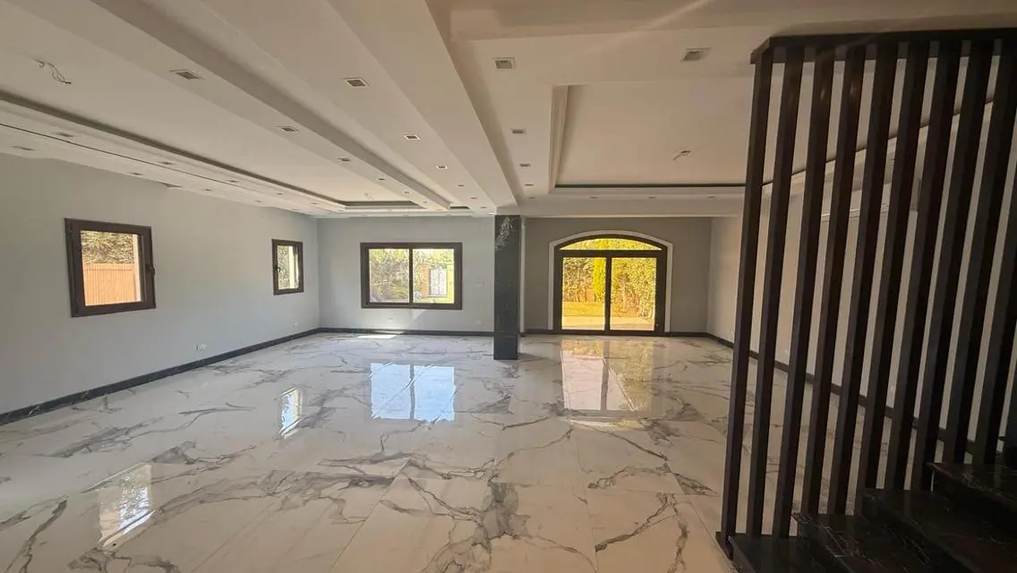 Luxury Villa for Sale in Goldmark
