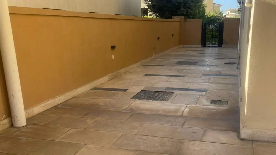 Luxury Villa for Sale in Goldmark