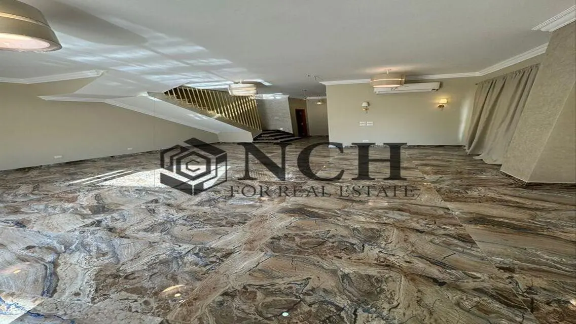 Luxury Villa with 4 Bedrooms, Private Pool, and Garden