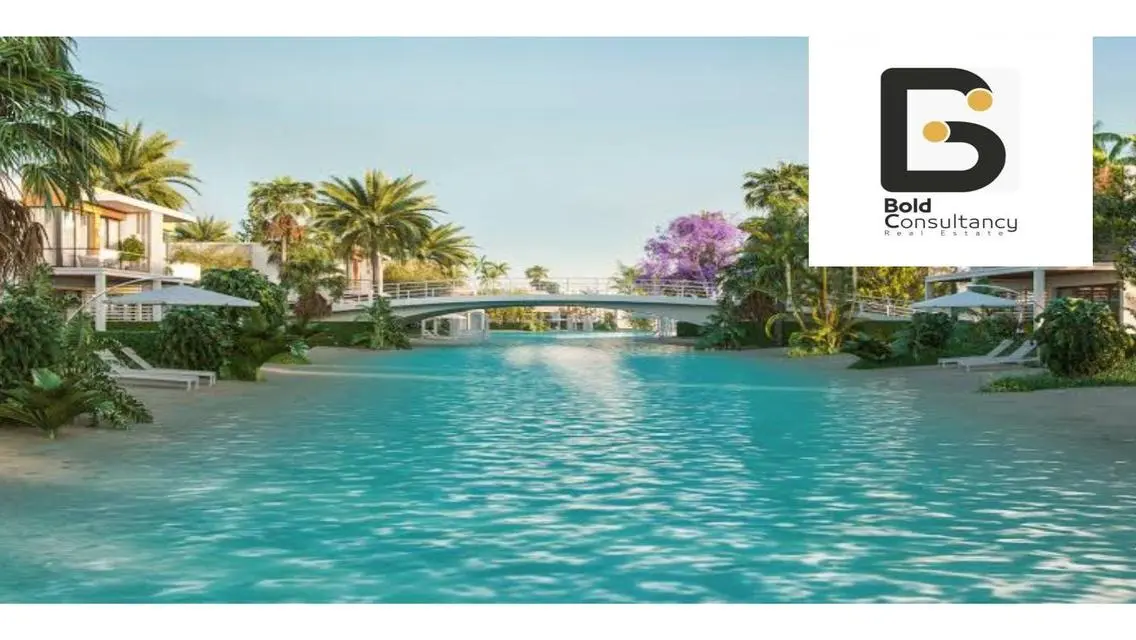 Middle Townhouse for Sale at Azzar Island