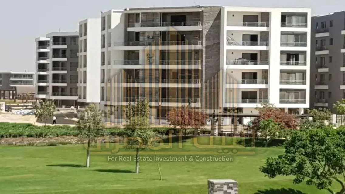 Luxury Apartment at Address -210