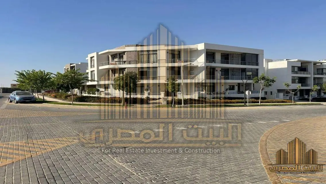 Luxury Apartment at Address -210
