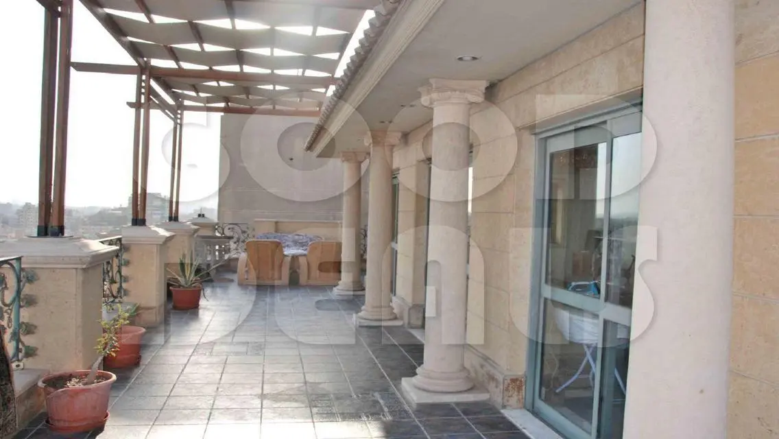 Luxurious 5-Bedroom Villa for Sale