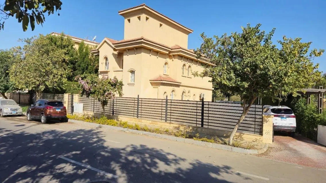 Standalone Office for Sale in Madinaty