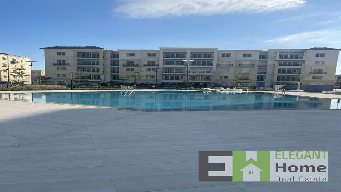 Luxury Apartment for Sale in Avenues Residences