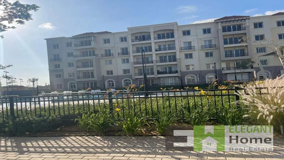Luxury Apartment for Sale in Avenues Residences