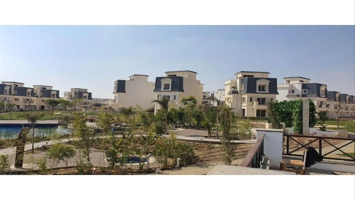 Luxury Apartment in Prime Community