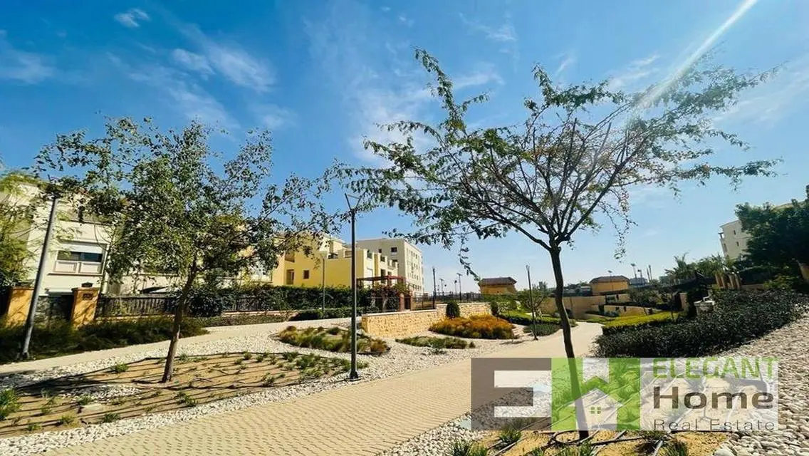 Luxury Apartment at Avenues Residences 2028
