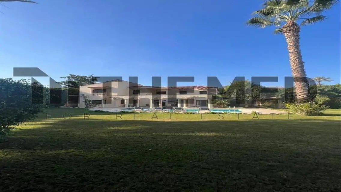Luxury Villa for Sale with Private Pool and Garden