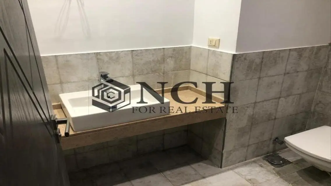 Luxury Apartment in The Lake District - 100,000 EGP
