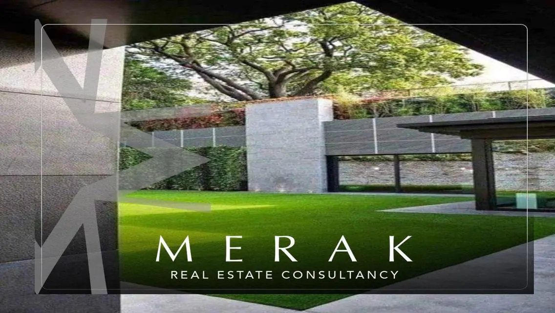 Luxury Villa with Diverse Amenities