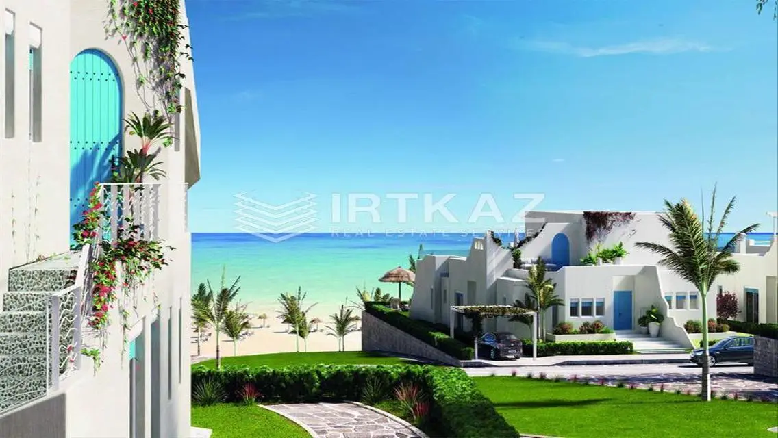 Luxury Apartment with 200 sqm Space and Lake View