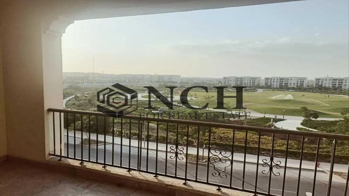 Luxury Home for Sale in The Collaborative - Breathtaking Lake Views