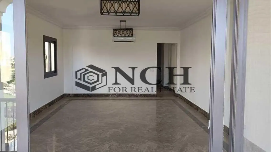 Luxury Home for Sale in The Collaborative - Breathtaking Lake Views