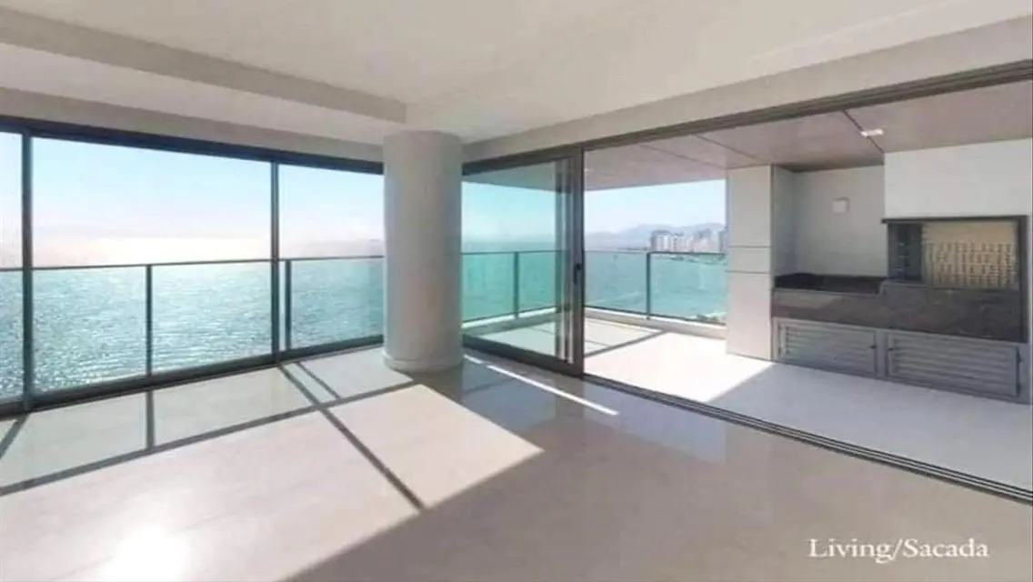 Luxury Apartment of 600 Square Meters with Stunning View