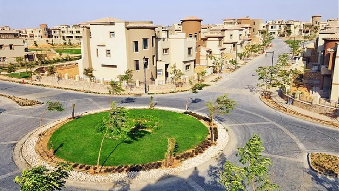 Luxury Apartment with Amenities in the Heart of the City