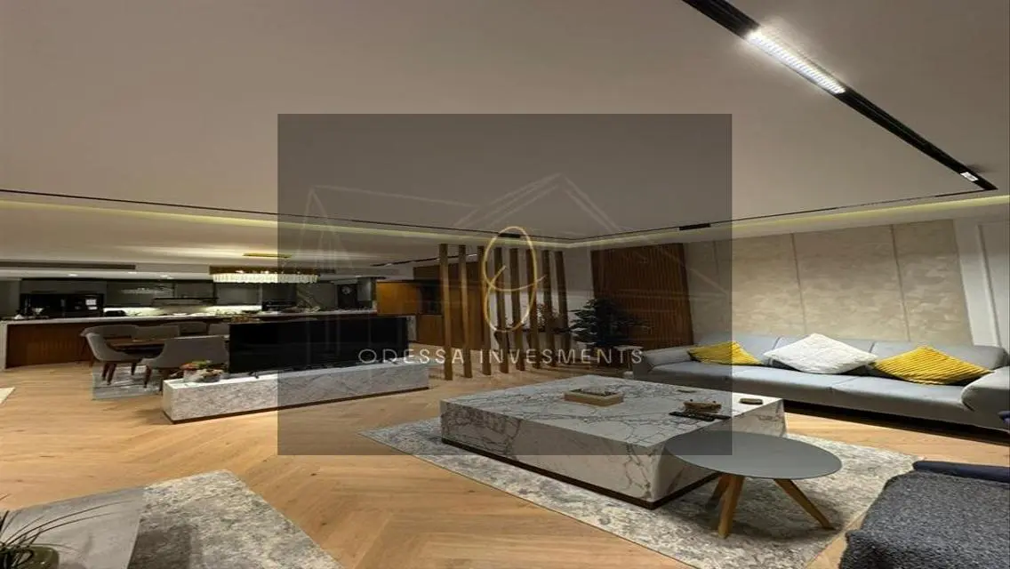 Luxurious Villa at an Attractive Price in the Heart of the City