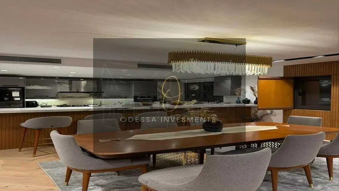 Luxurious Villa at an Attractive Price in the Heart of the City