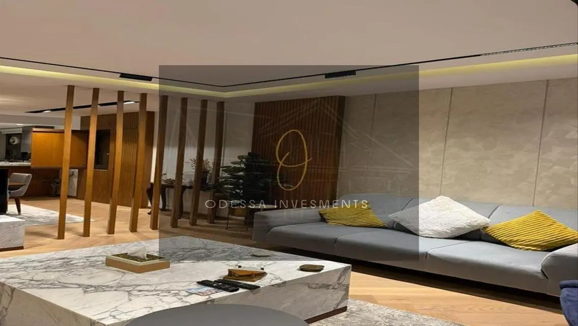Luxurious Villa at an Attractive Price in the Heart of the City