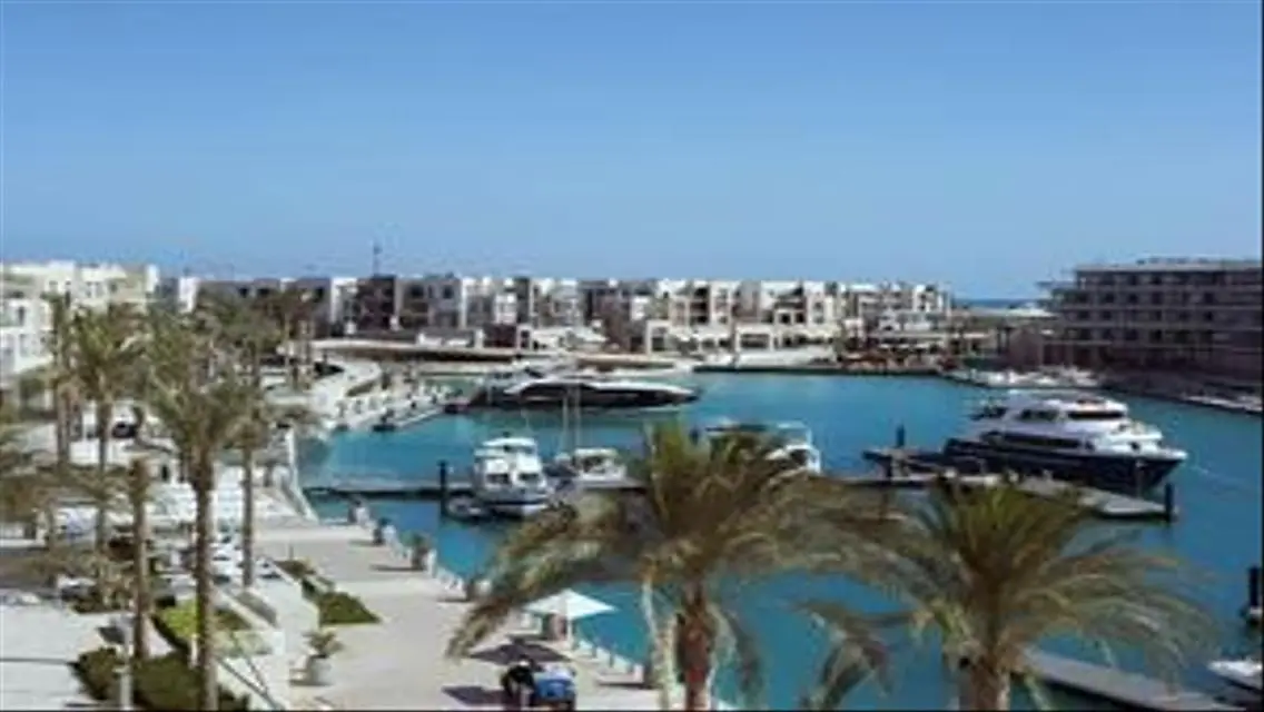 شقة فاخرة بمساحة 3000 متر في العنوان