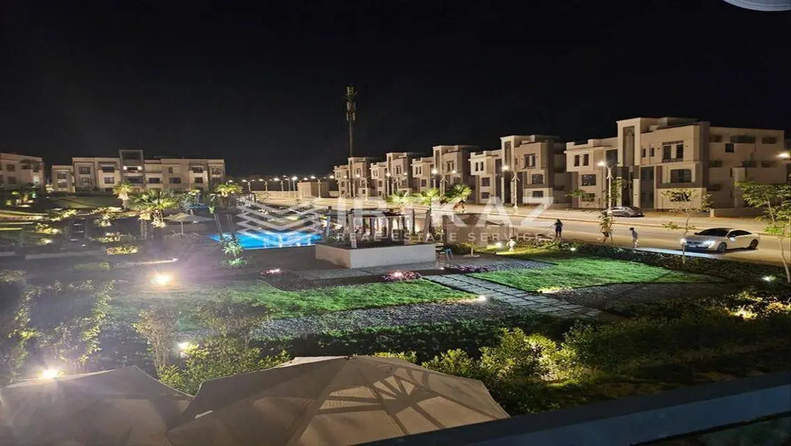 Luxury Apartment for Sale with Lake View